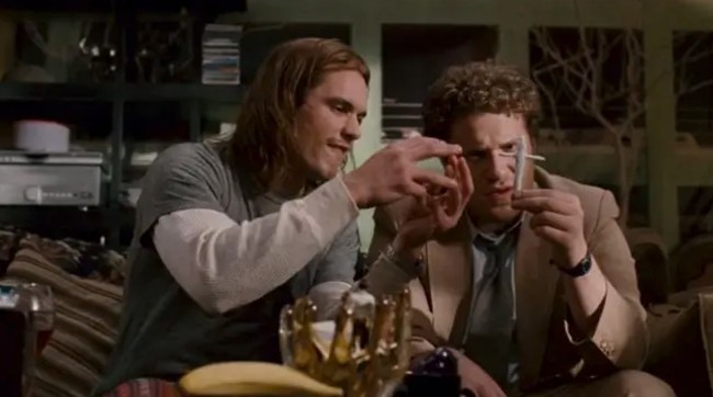 The scence from Pineapple Express where Saul and Dale smoke a cross joint