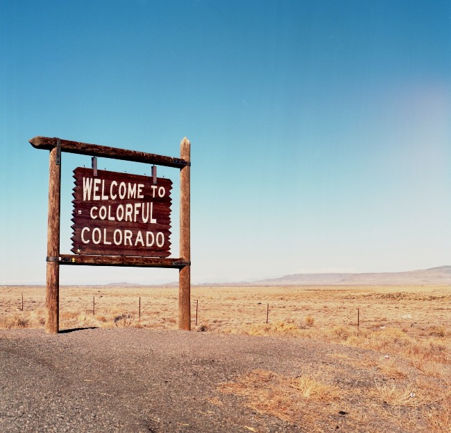 Welcome to colorful Colorado sign