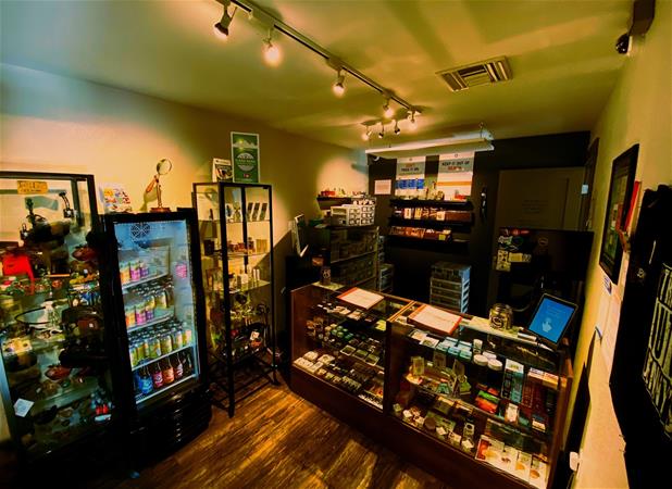 Jenny's Dispensary | Marijuana Dispensary in Bend | PotGuide.com