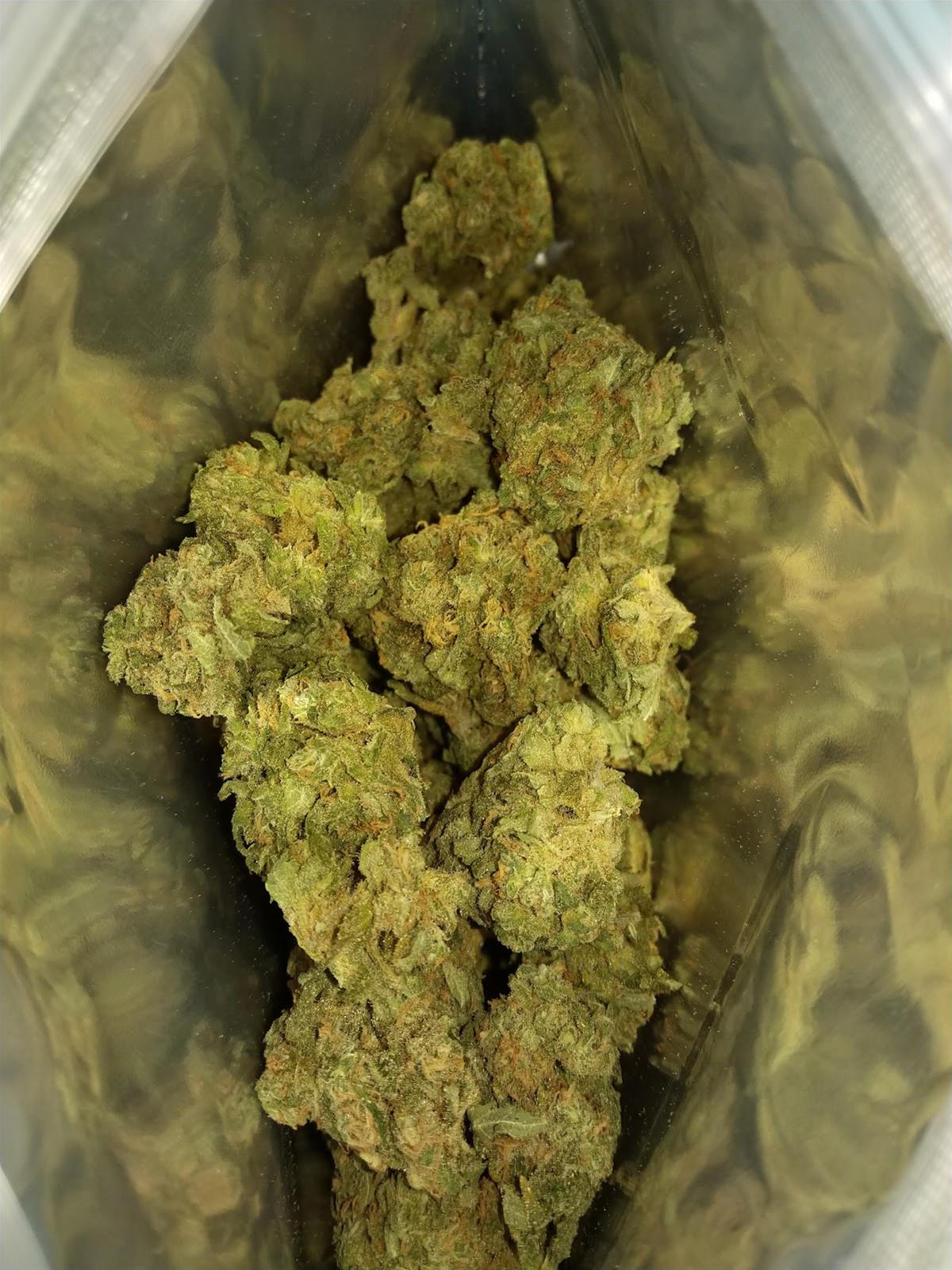 Nova Cannabis Grove Landing Marijuana Dispensary in Spruce Grove